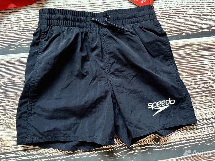 Новые шорты-плавки Speedo для мальчика