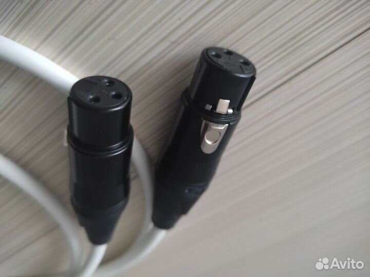 Коммутация балансная XLR(m) -XLR(f) Canare (Japan)