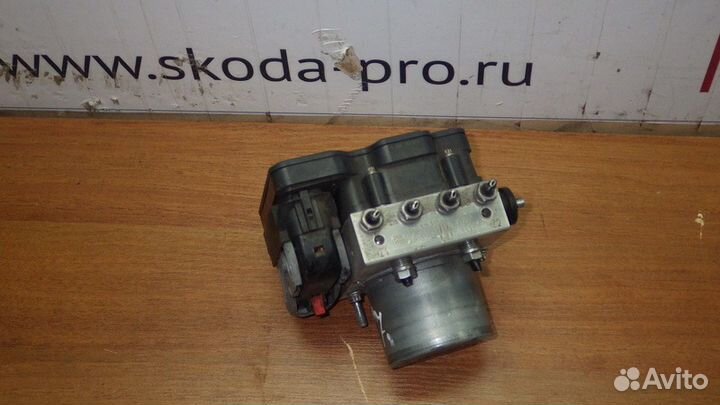 6C0614517R блок abs сеат