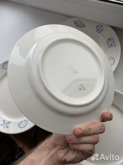 Набор тарелок