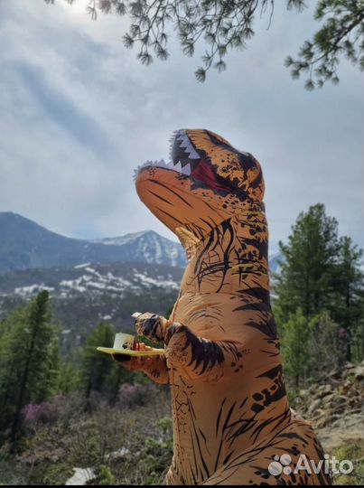 Ростовая кукла динозавр