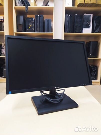 Монитор Samsung 22 Full HD