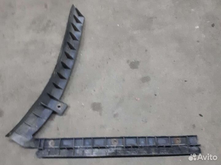 Направляющие заднего бампера фольксваген пассат б5