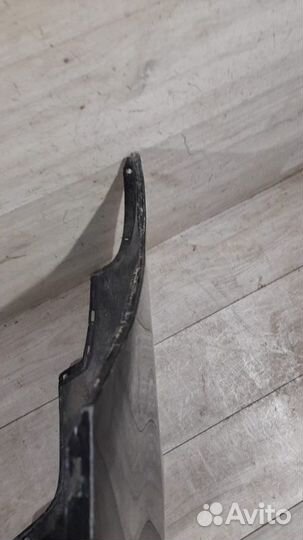 Бампер задний под парктроники Toyota Land Cruiser