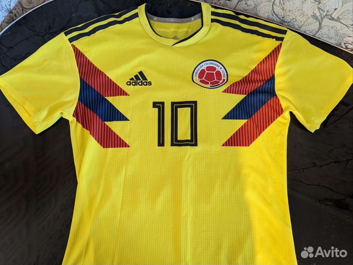 Футболка сборной Колумбии по футболу James 10