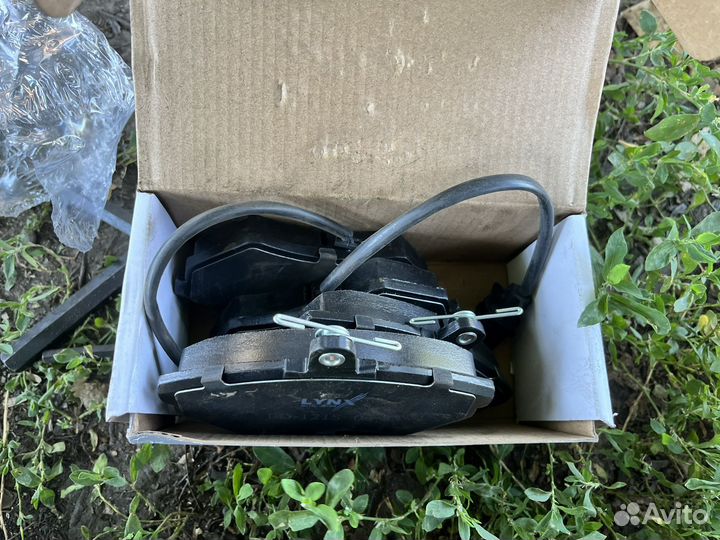 Колодки тормозные передние audi a4 b5