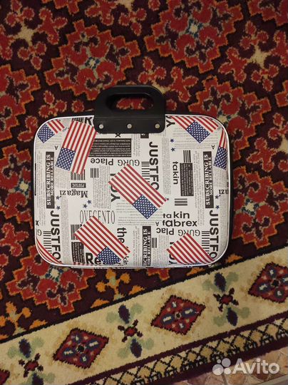 Сумки кейсы для ноутбука