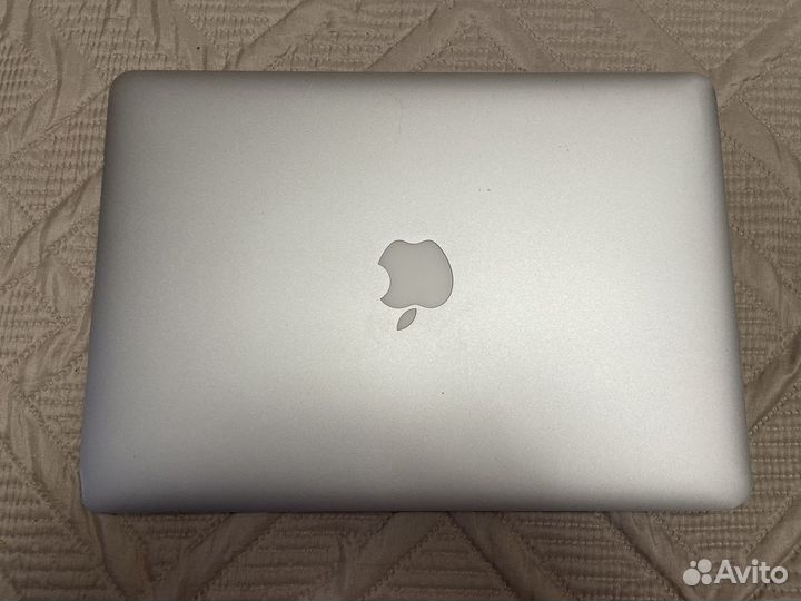 Apple MacBook Air 13 2017 a1466