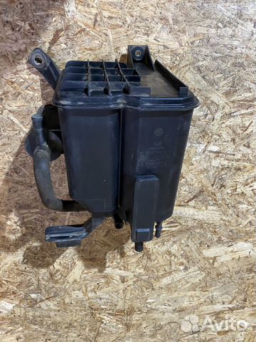 Абсорбер Фильтр угольный VW Touareg GP 02-10