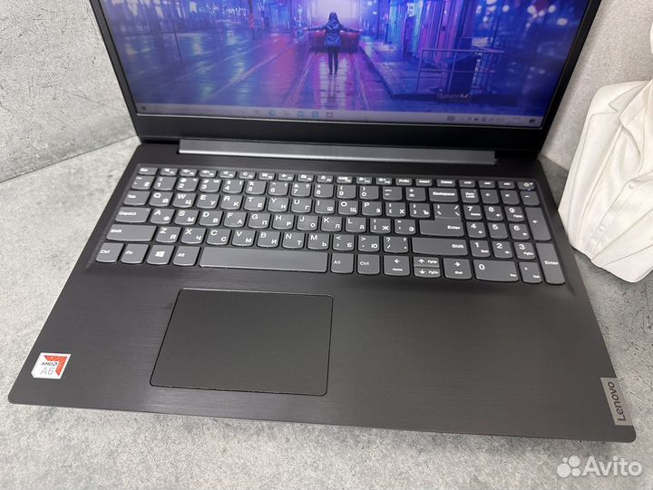Стильный ультрабук Lenovo A6 SSD 256GB RAM 4gb