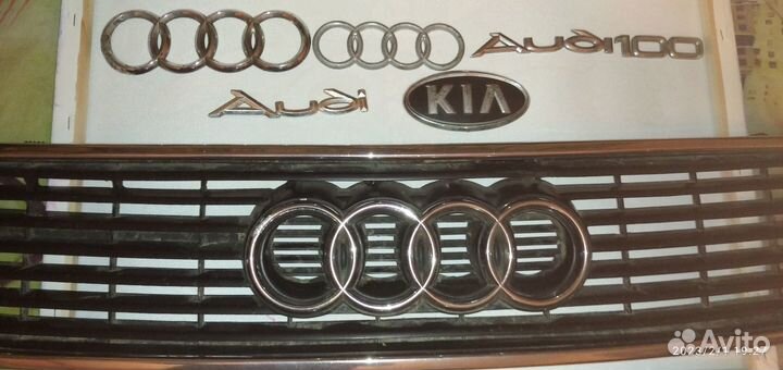 Эмблема Audi100