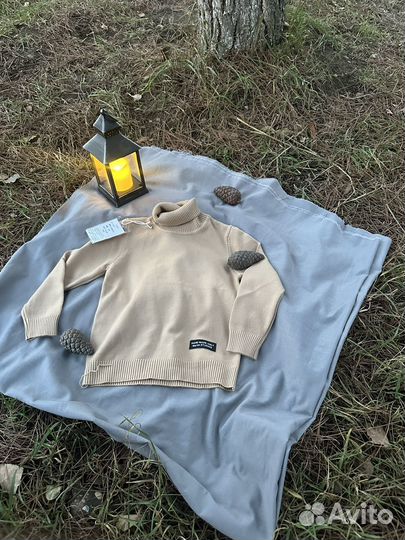 Вязаный свитер детский