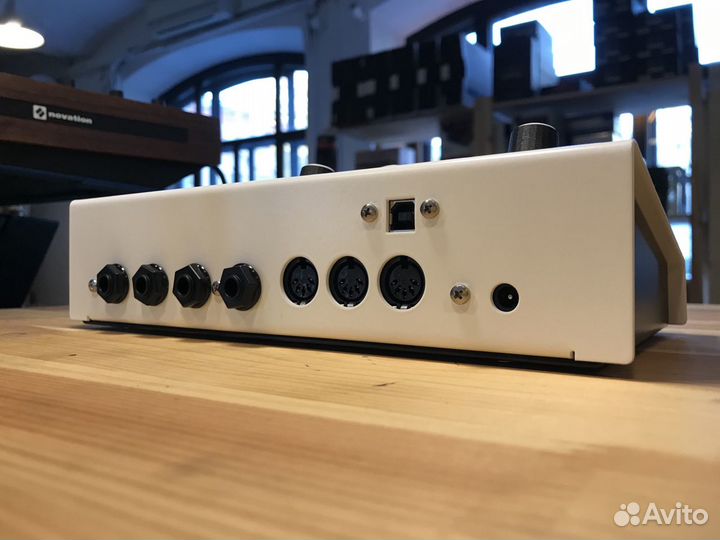 Modor NF-1m “Minimodor” synth
