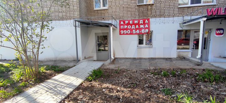 Торговая площадь, 59.4 м² Высокий цоколь