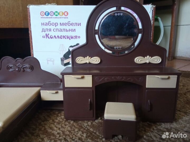 Мебель для кукол (спальня)