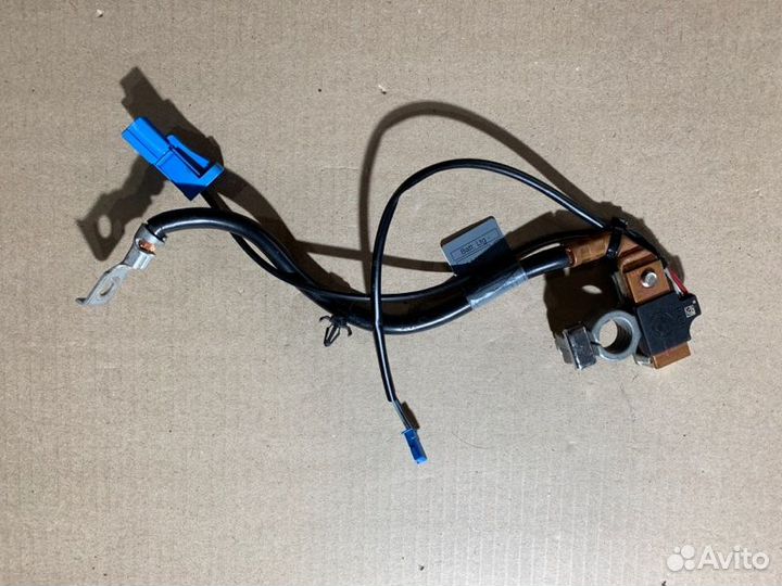 Минусовой провод аккумуляторной батареи Bmw