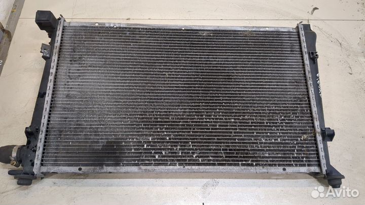 Радиатор охлаждения двигателя Mercedes Vaneo