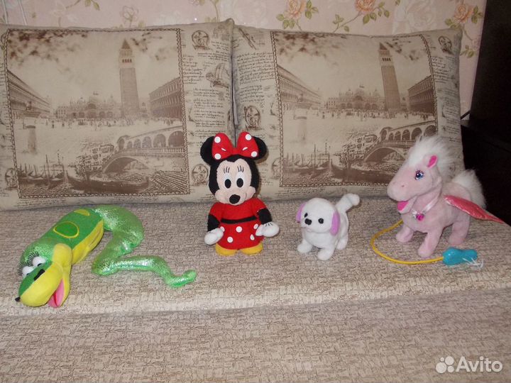 Мягкие музыкальные механические игрушки