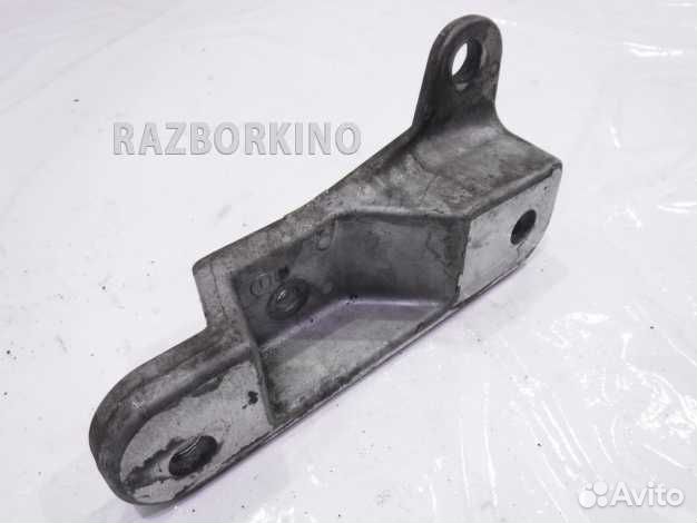 Кронштейн подушки двигателя