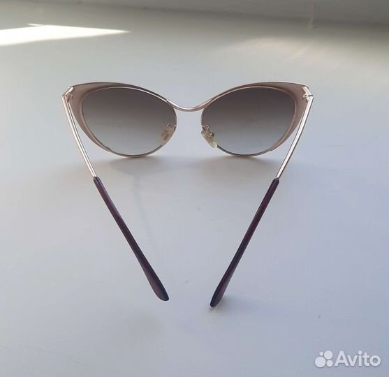 Солнцезащитные очки женские