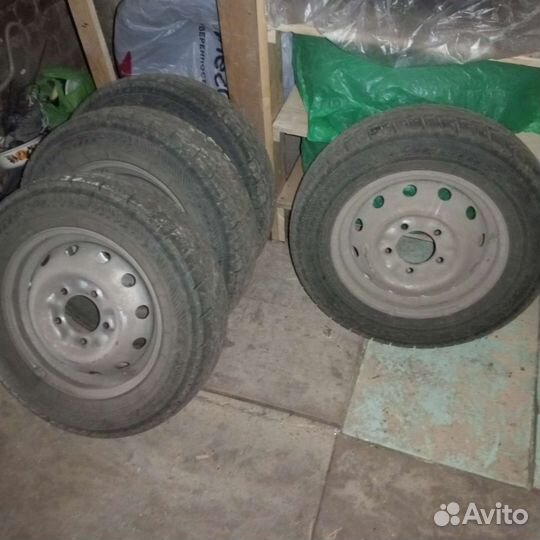 Колеса r16 зимние. Нива 44