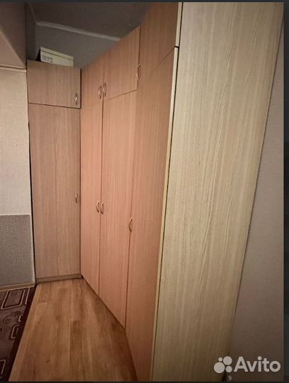 Угловой шкаф