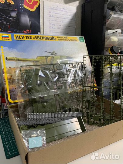 Сборная модель танка ису-152 1:35