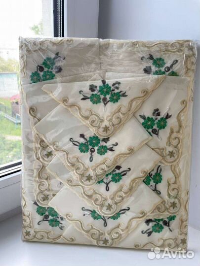 Постельное белье, скатерть, салфетки