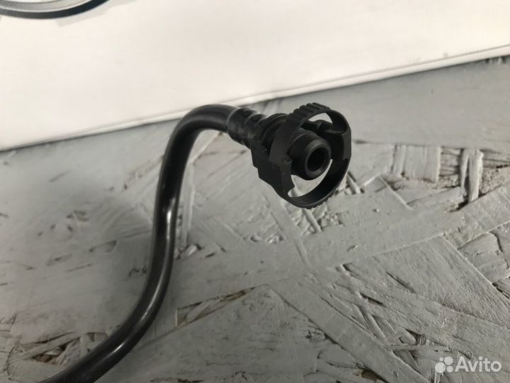 Трубка вакуумная Audi A3 8P ccza 2009