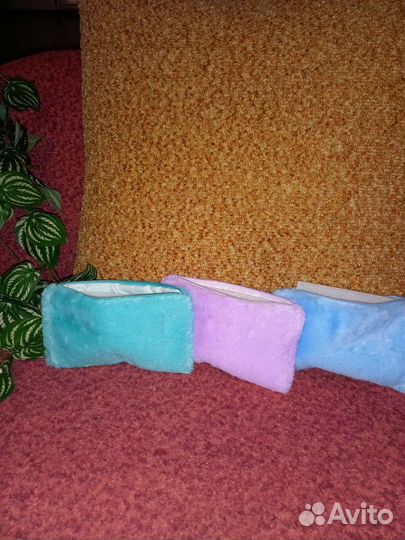 Косметички меховые