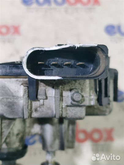 Моторчик стеклоочистителя передний Ford Focus II