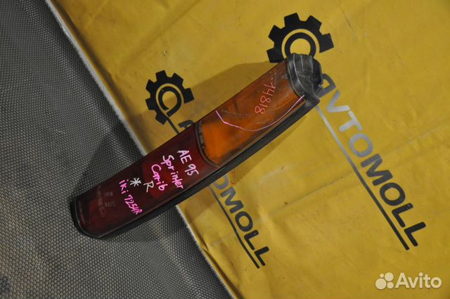 Фонарь задний правый toyota Sprinter Carib AE95G