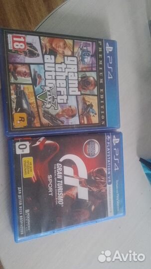 Игровая приставка ps4
