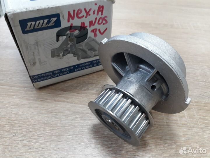 Помпа насос водяной Chevrolet Lanos, Daewoo Nexia