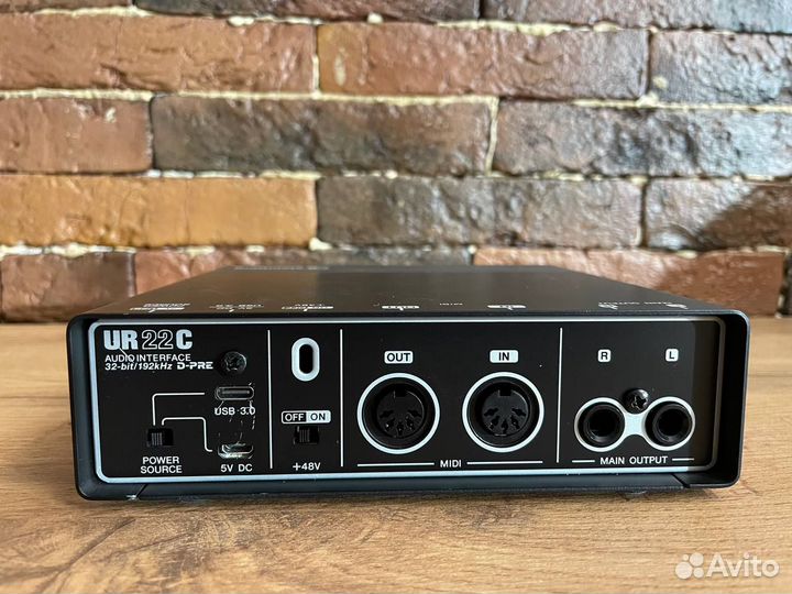 Внешняя звуковая карта Steinberg UR22C