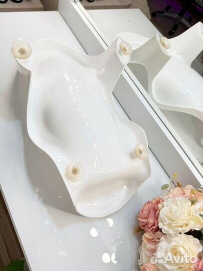 Ванночка для купания с горкой