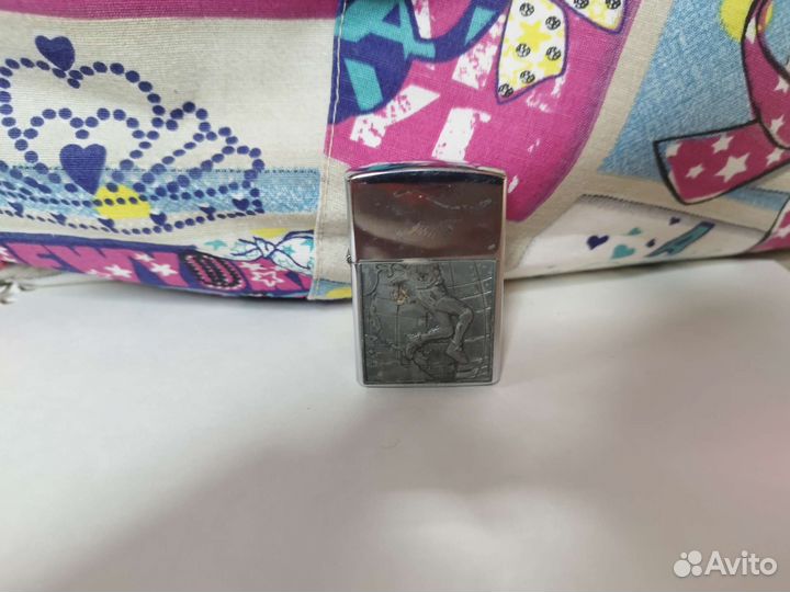 Зажигалка zippo