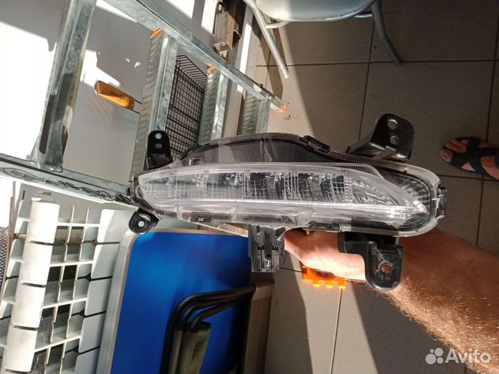 Туманкa на kia rio X-Line передняя правая