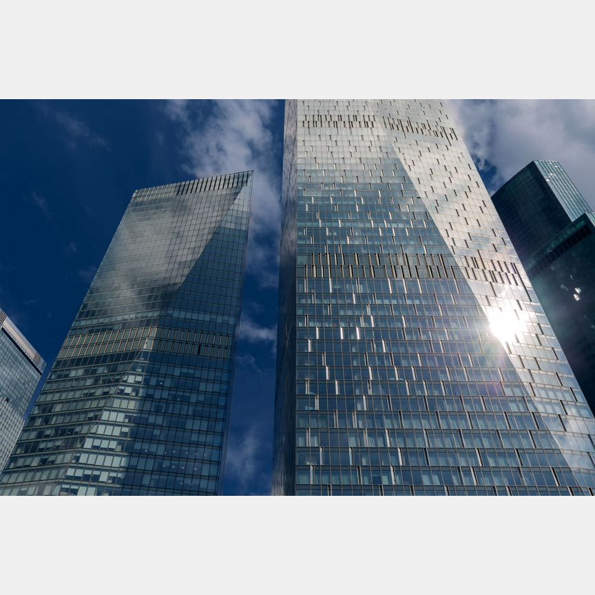 3-к. апартаменты, 159,7 м², 56/85 эт.