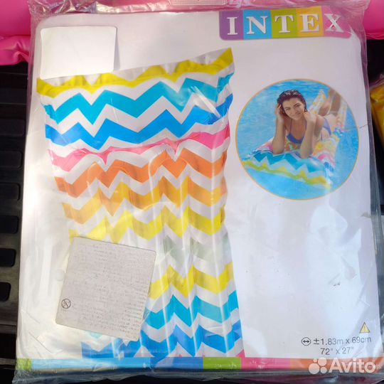 Надувной матрац новый