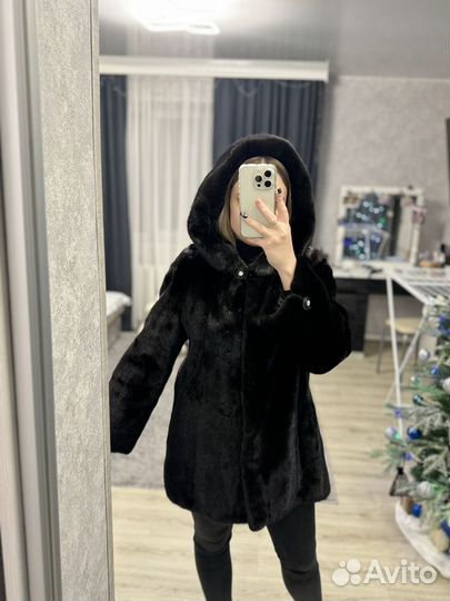 Продам шубу норка р.46-48