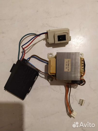 Понижающий трансформатор 220 12