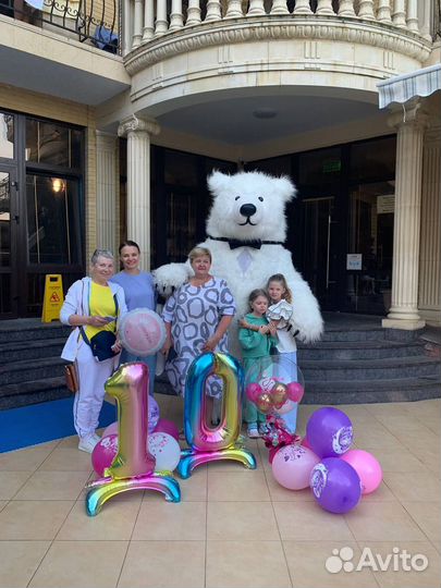 Поздравления от очаровательного мишки