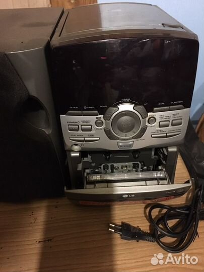 Музыкальный центр lg