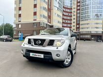 Nissan Pathfinder 2.5 AT, 2006, 195 000 км, с пробегом, цена 935 000 руб.