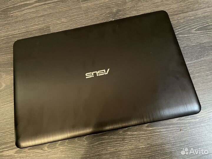 Ноутбук asus