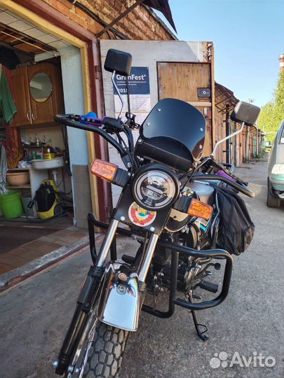 Мотоцикл racer Tourist