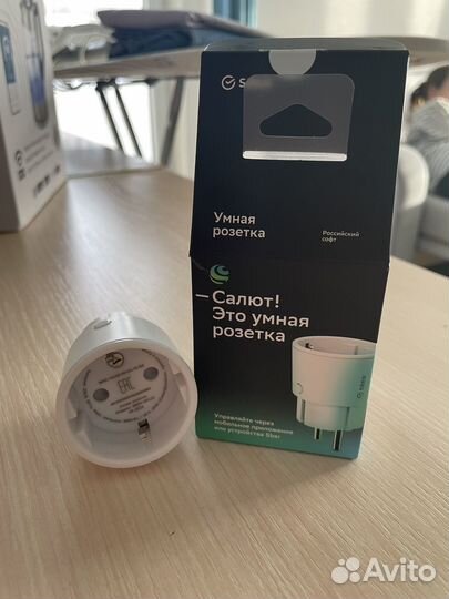 Умная розетка Сбер