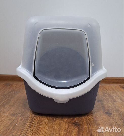 Лоток для кошек закрытый / домик