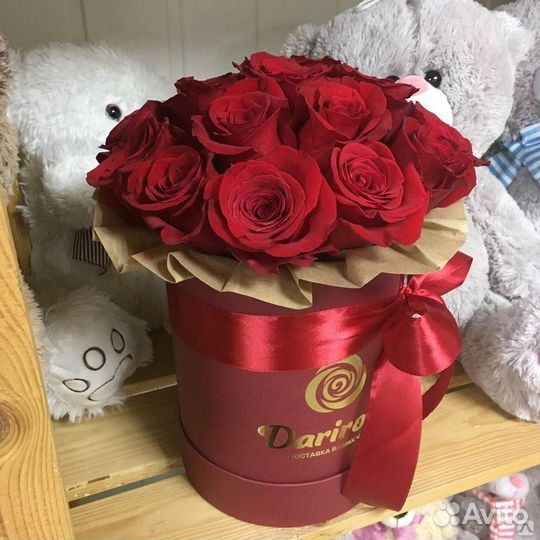 Розы в коробке Доставка Цветы